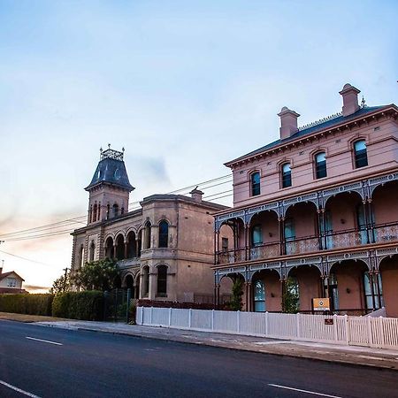 Point Lonsdale Holiday Apartments (Adults Only) Куинсклиф Экстерьер фото