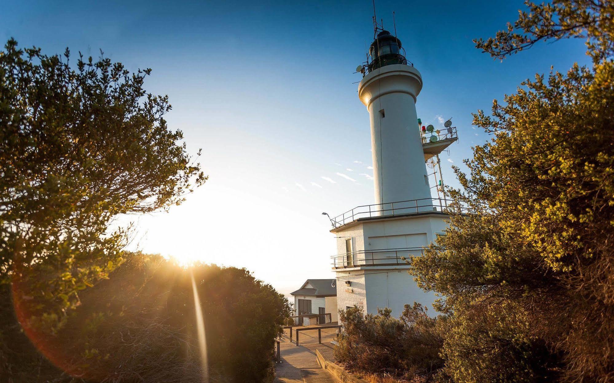 Point Lonsdale Holiday Apartments (Adults Only) Куинсклиф Экстерьер фото