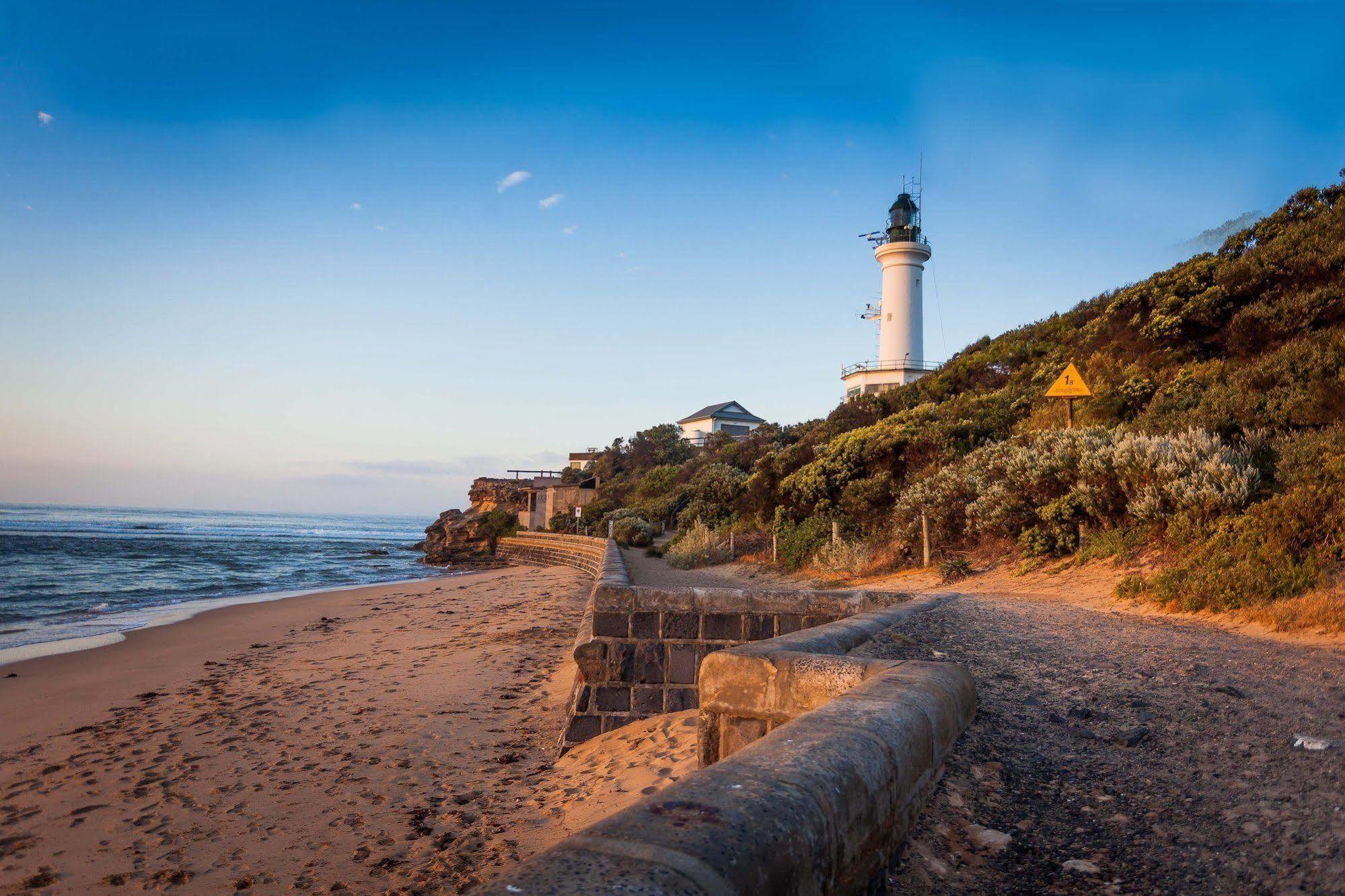 Point Lonsdale Holiday Apartments (Adults Only) Куинсклиф Экстерьер фото